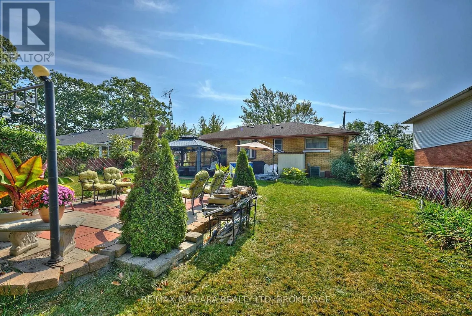 316 BOWEN ROAD