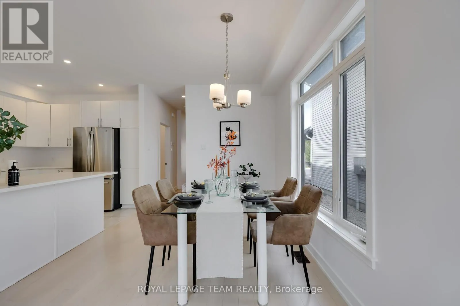 856 CLAPHAM TERRACE