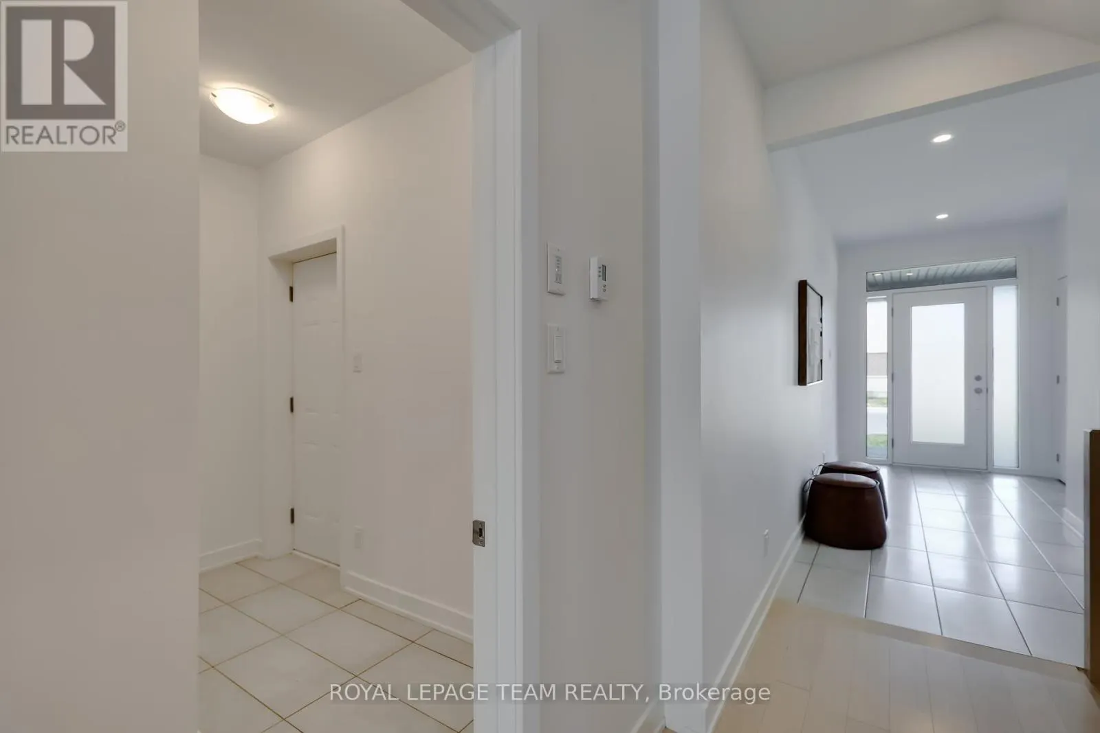 856 CLAPHAM TERRACE