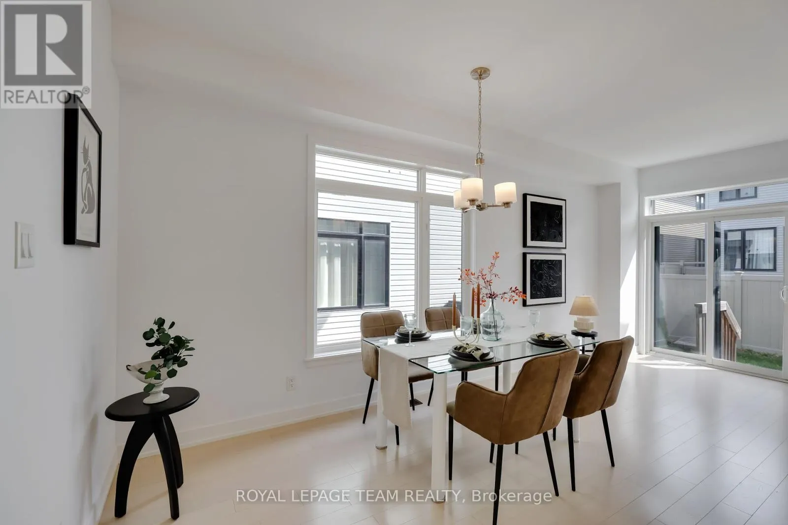 856 CLAPHAM TERRACE