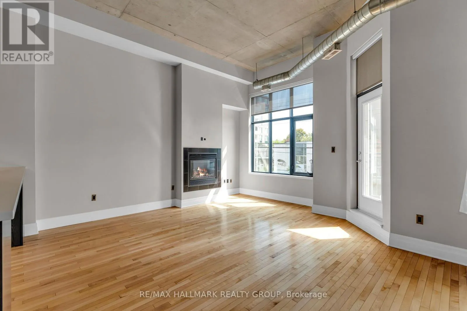 206 - 420 BERKLEY AVENUE
