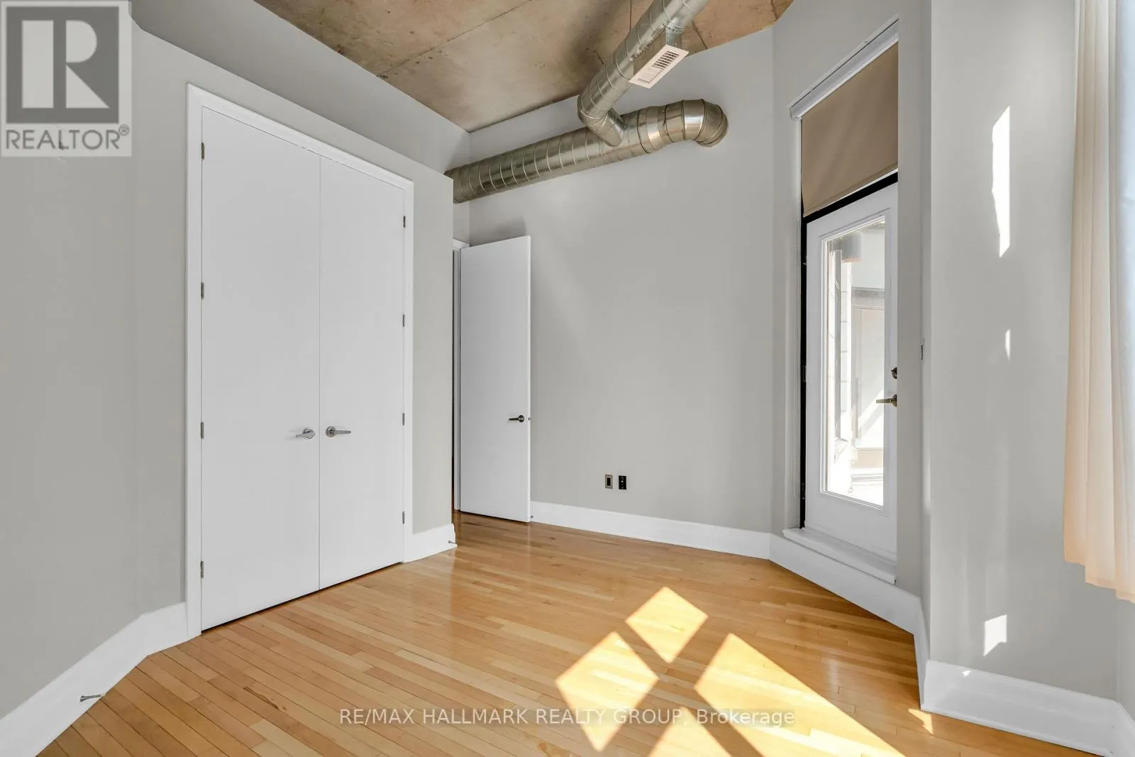 206 - 420 BERKLEY AVENUE