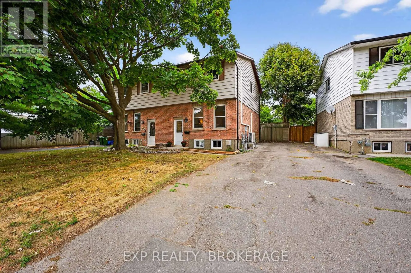 834 CEDARWOOD DRIVE
