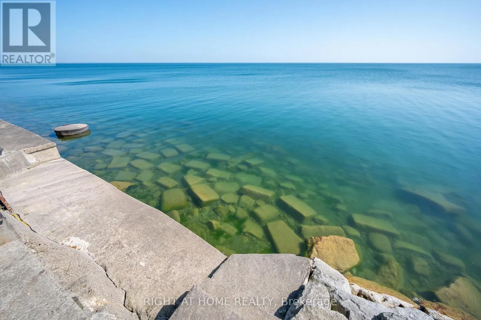 74 SEABREEZE CRESCENT