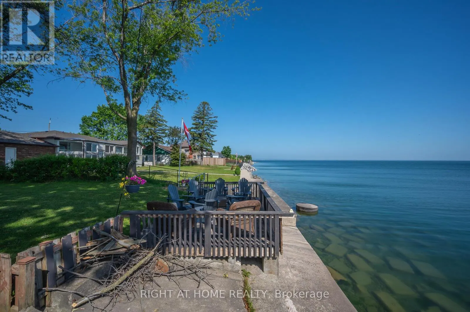 74 SEABREEZE CRESCENT