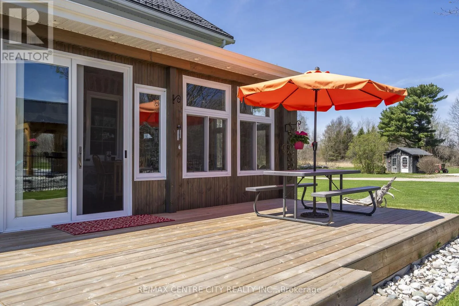 846635 TOWNSHIP ROAD 9