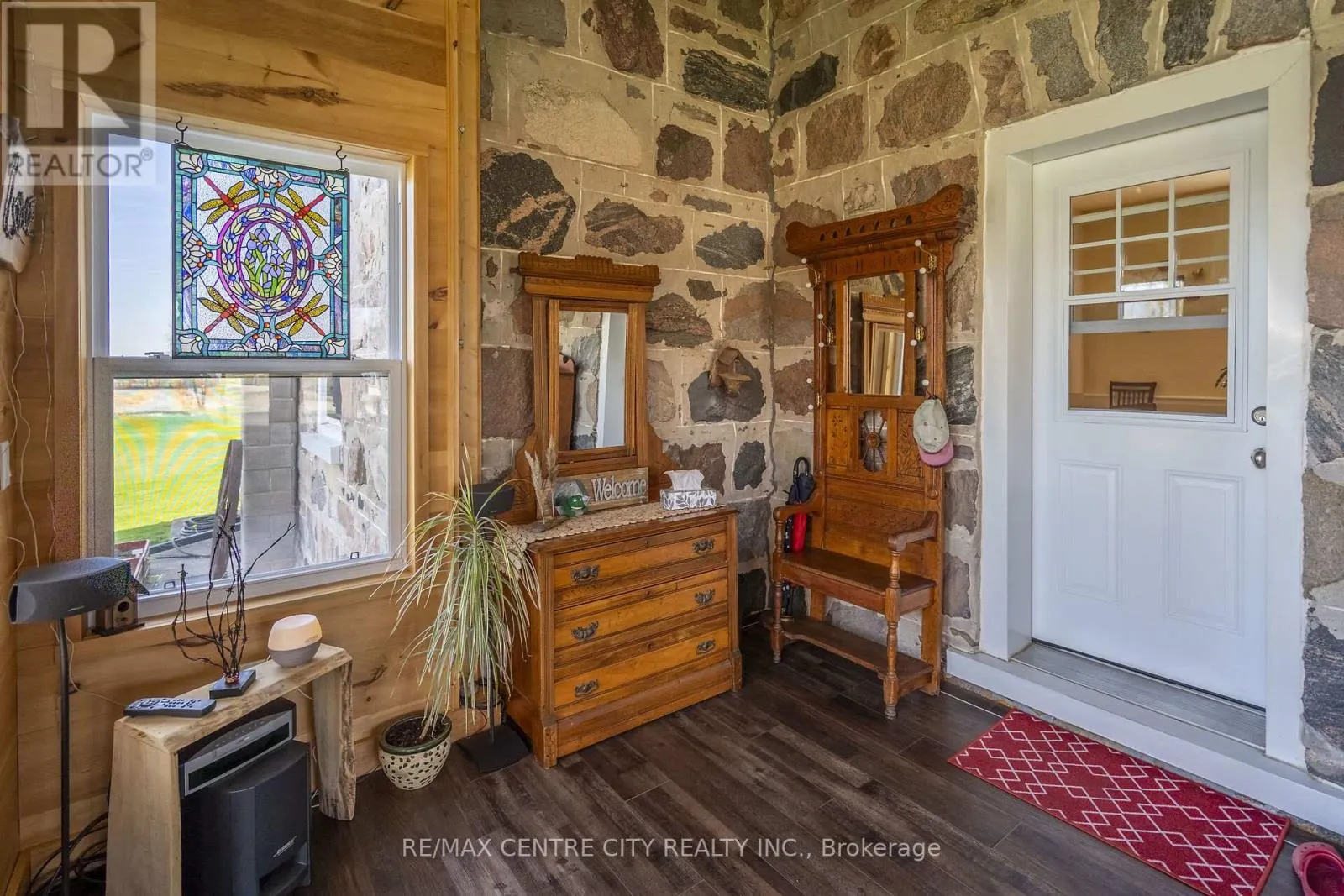 846635 TOWNSHIP ROAD 9