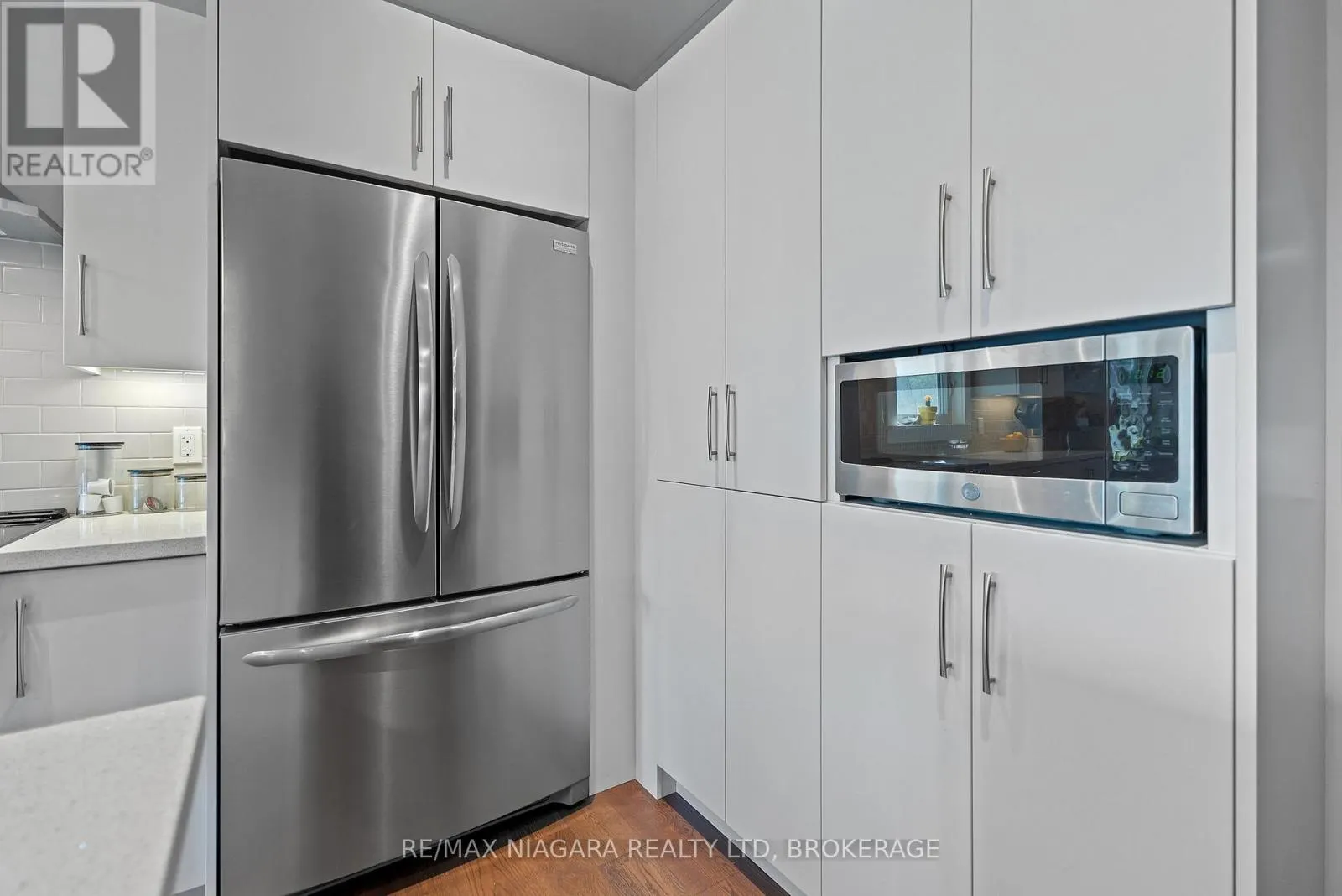 3573 DOMINION ROAD