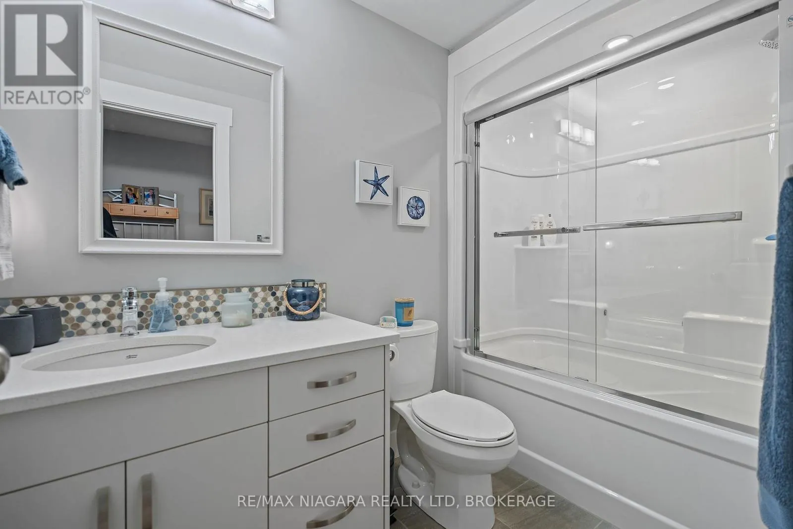 3573 DOMINION ROAD