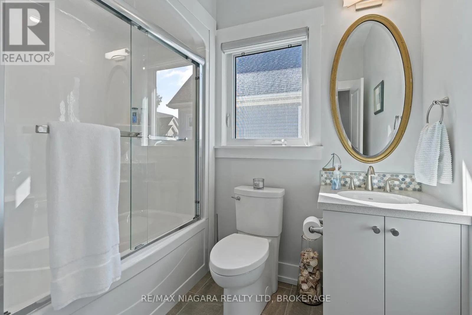 3573 DOMINION ROAD