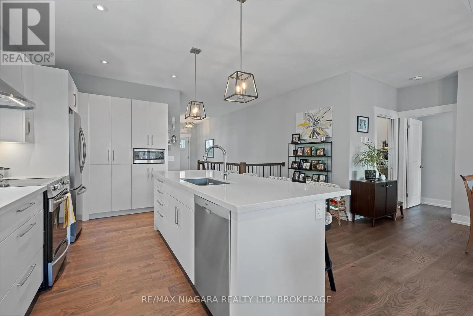 3573 DOMINION ROAD