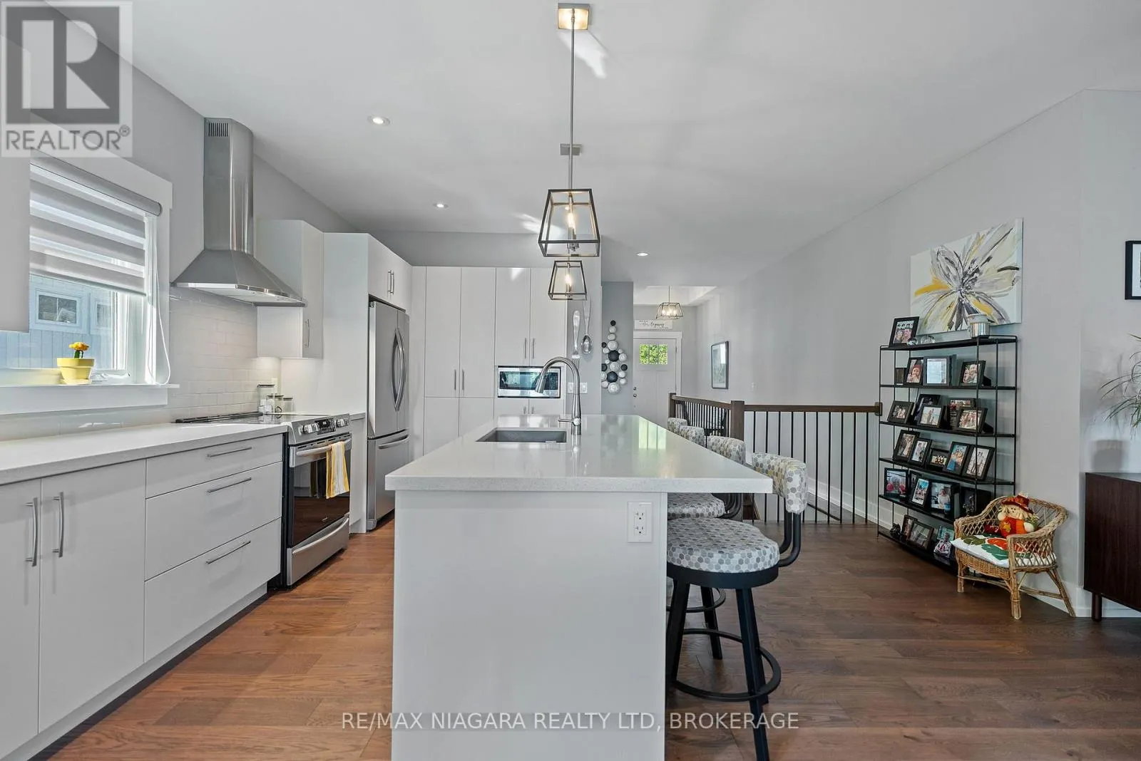 3573 DOMINION ROAD