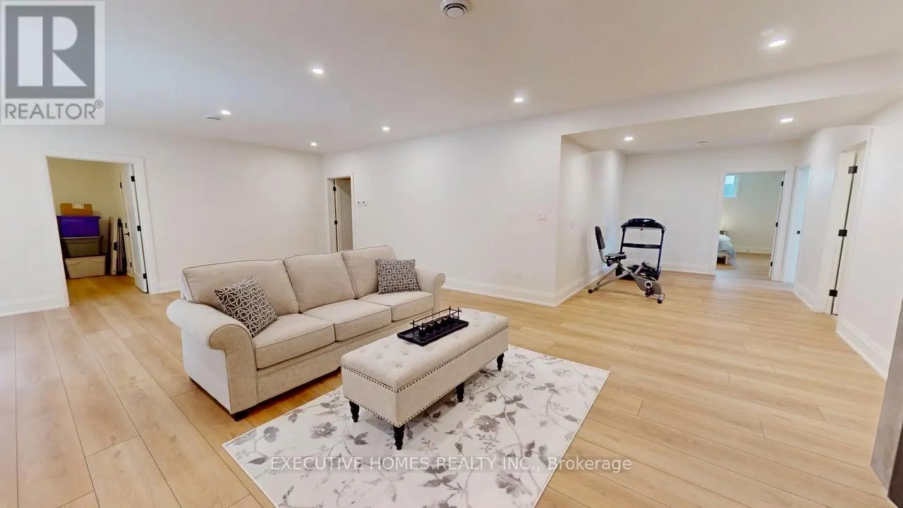 214 IRISHWOOD LANE