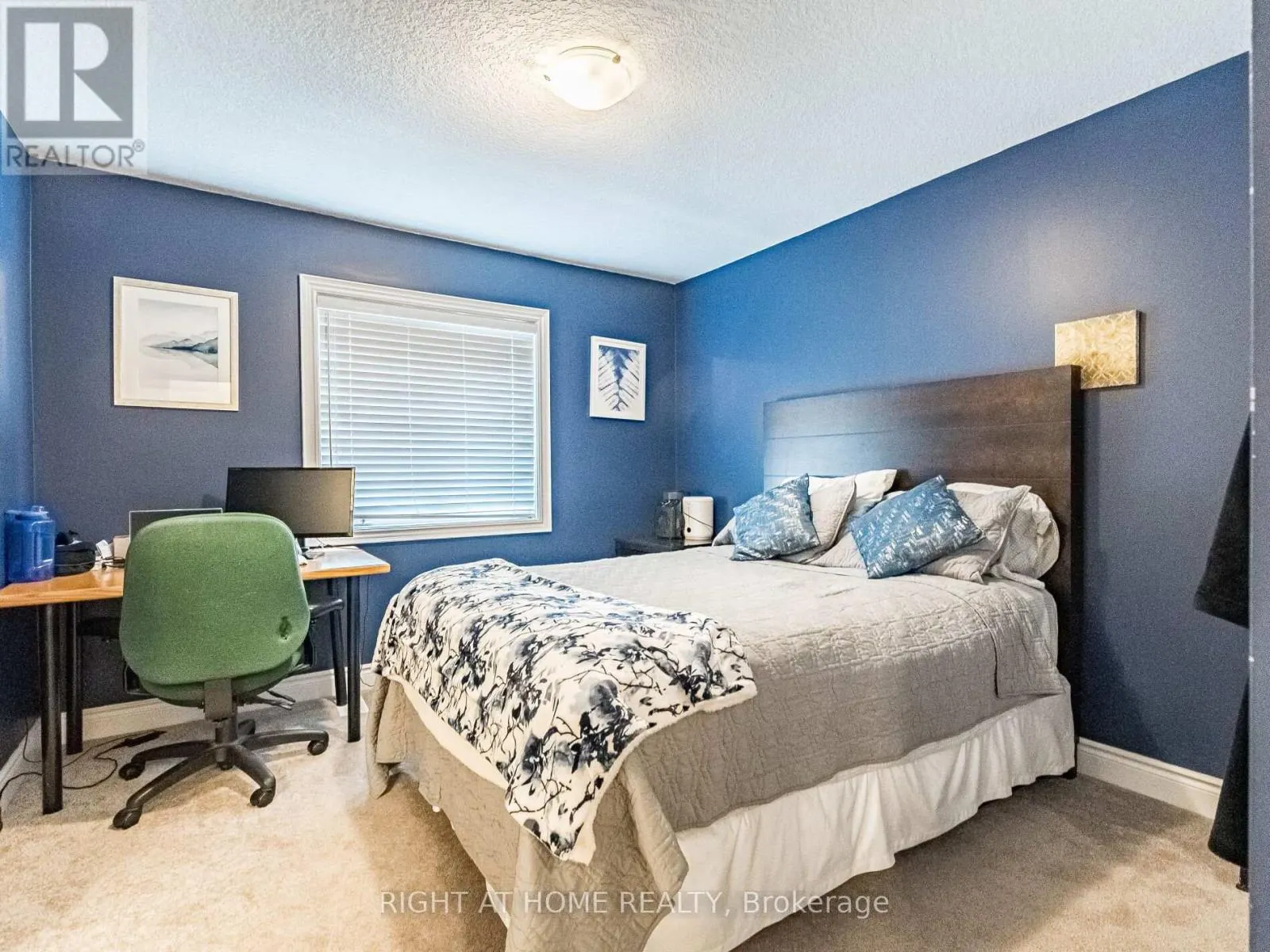 8779 CHICKORY TRAIL