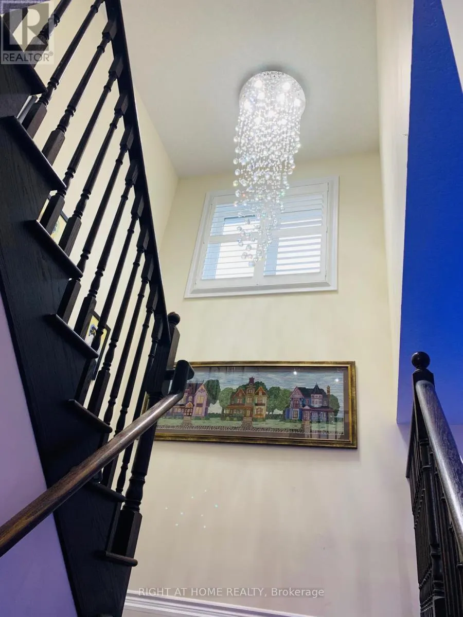 8889 DOGWOOD CRESCENT