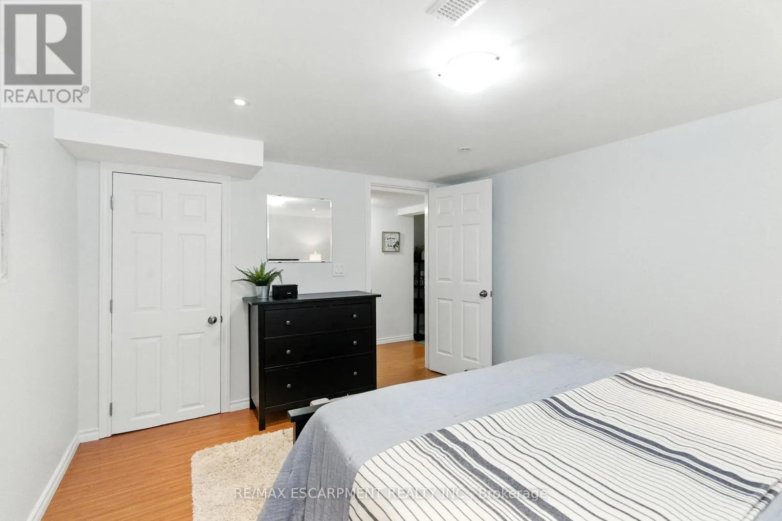 289 EAST 25TH STREET