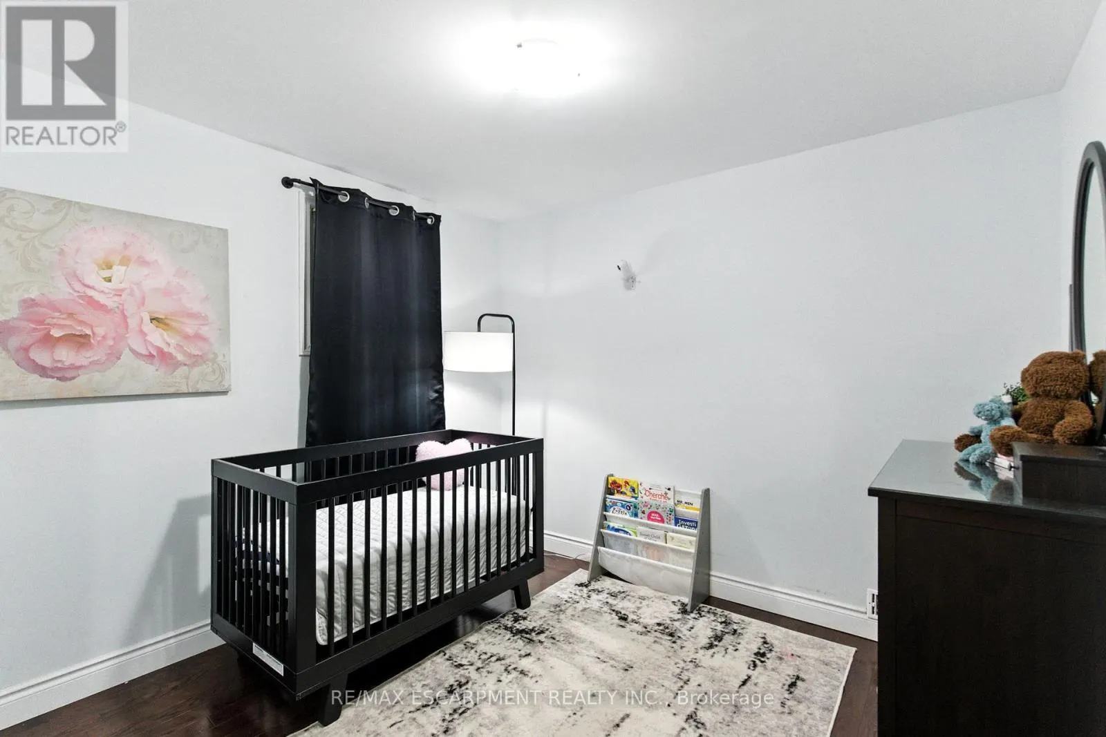 289 EAST 25TH STREET