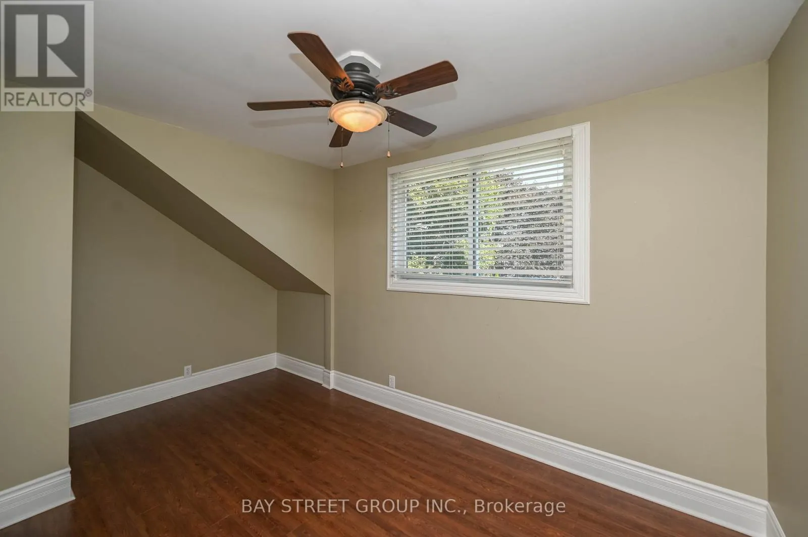 4 HAIG STREET