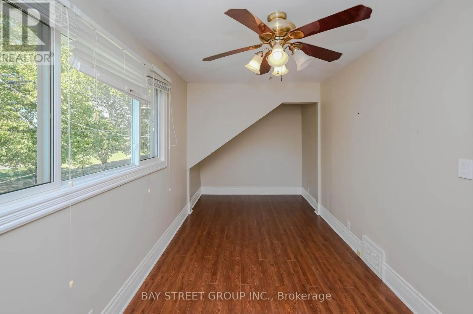 4 HAIG STREET