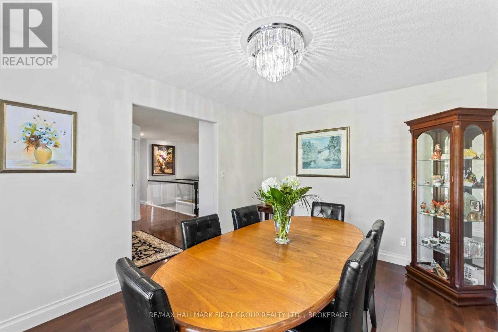 213 SMUGGLER'S COVE DRIVE