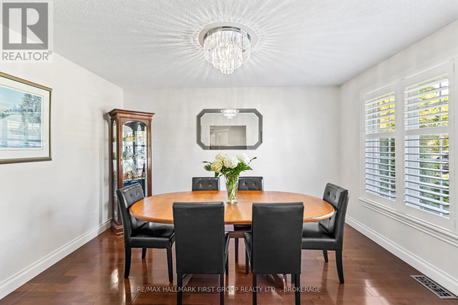 213 SMUGGLER'S COVE DRIVE