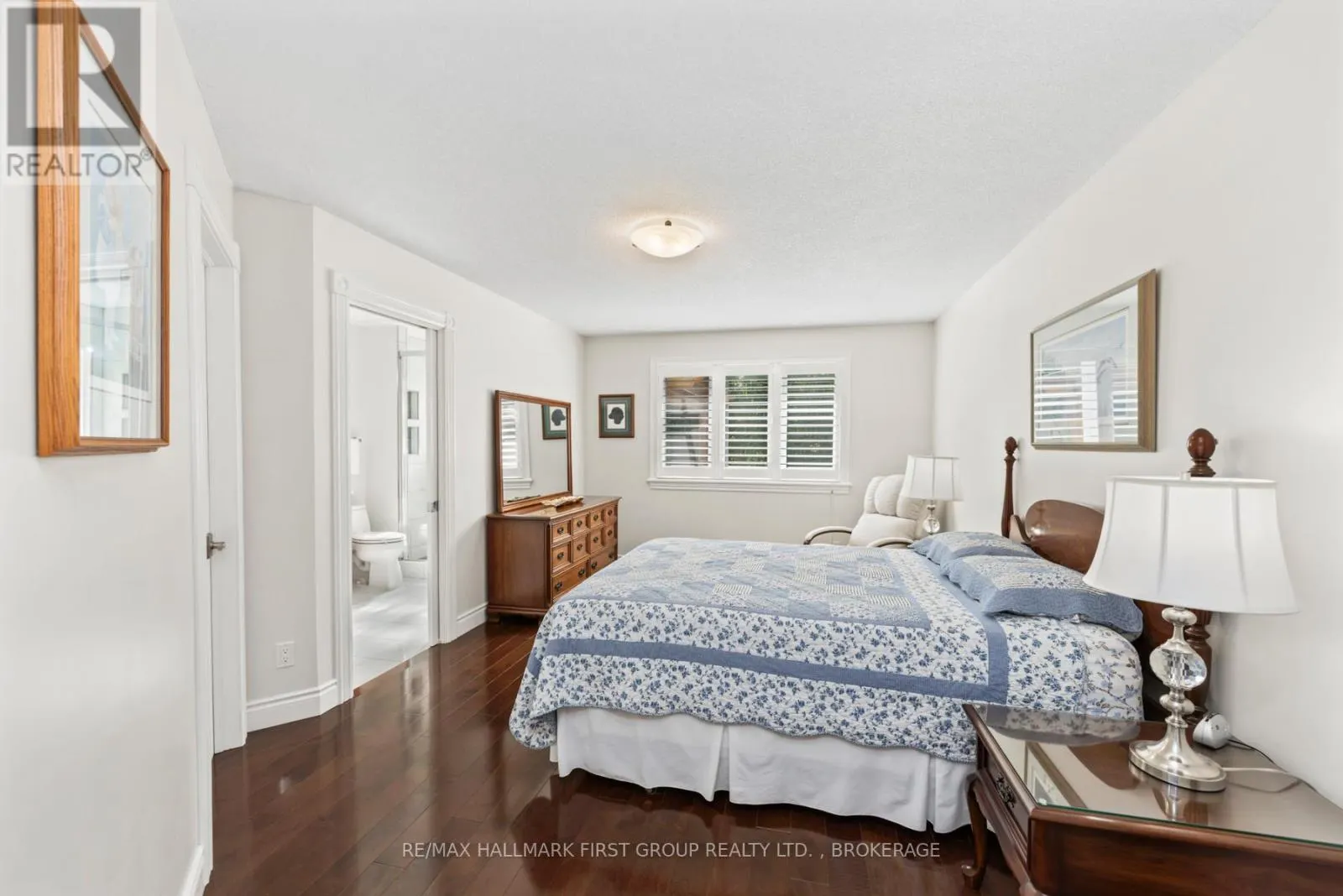 213 SMUGGLER'S COVE DRIVE