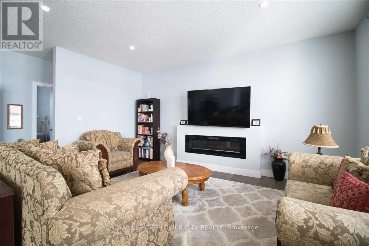 58 SLEEPY MEADOW DRIVE