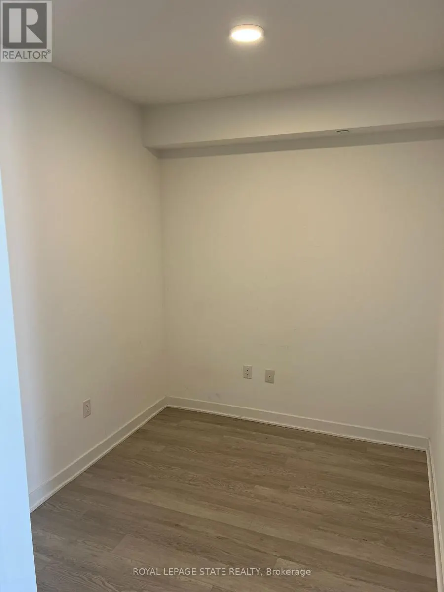 715 - 2782 BARTON STREET E