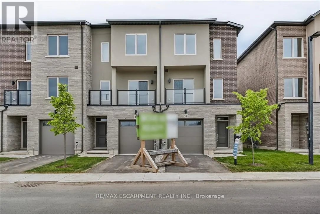 14 CLEAR VALLEY LANE