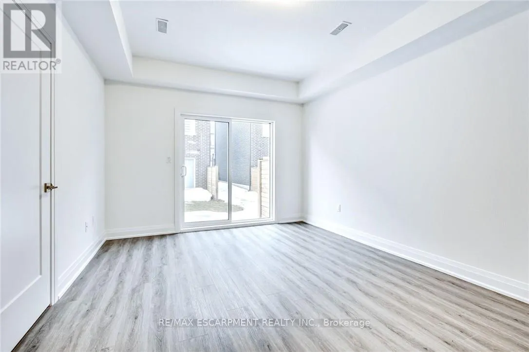 14 CLEAR VALLEY LANE