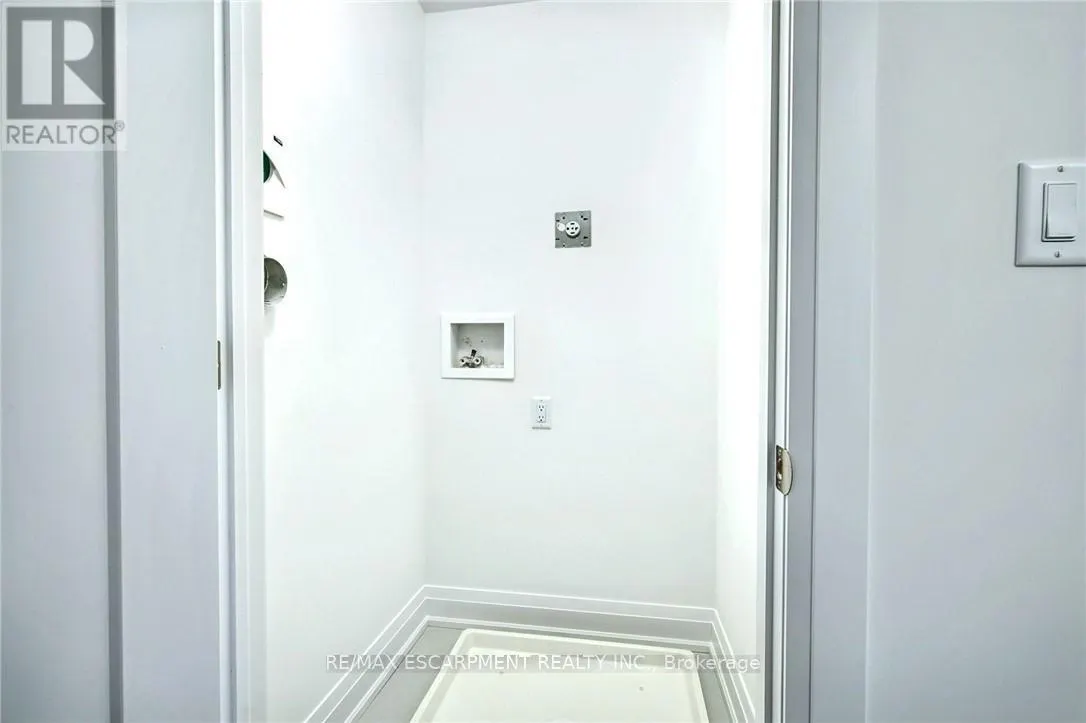 14 CLEAR VALLEY LANE