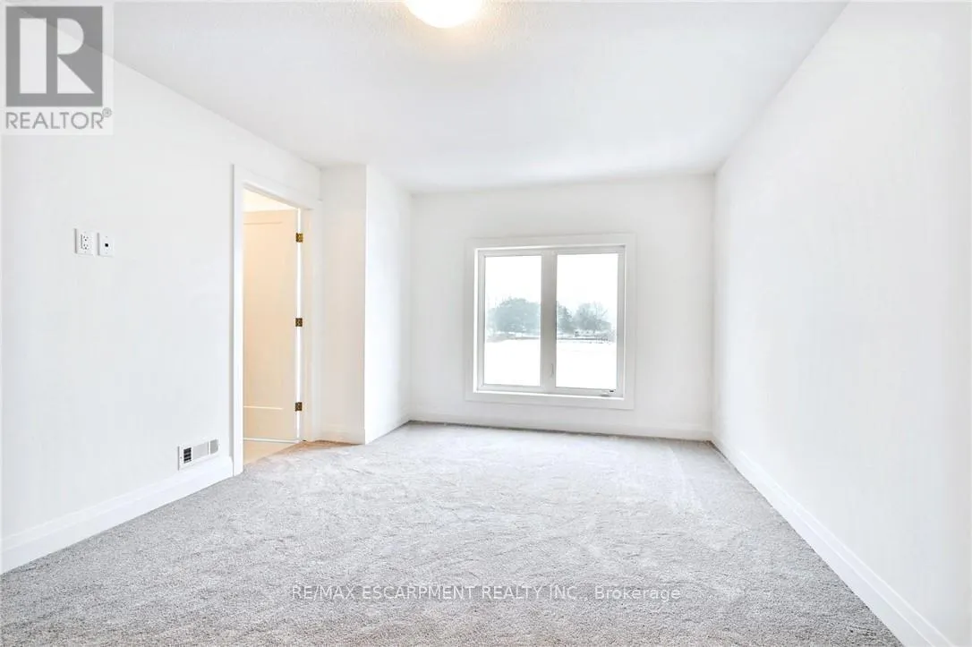 14 CLEAR VALLEY LANE