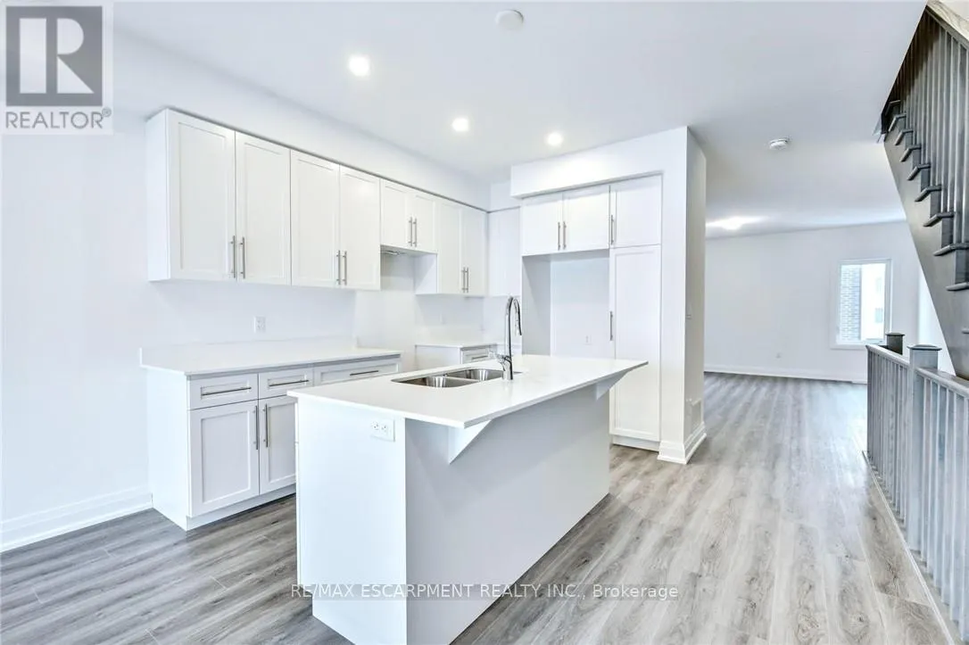 14 CLEAR VALLEY LANE