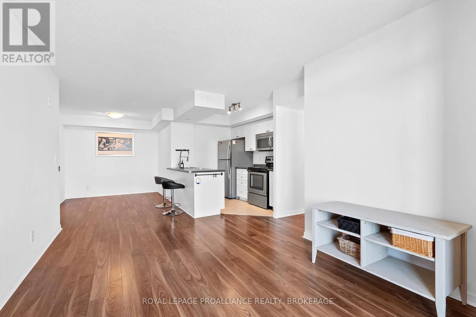 406 - 121 QUEEN STREET, #406