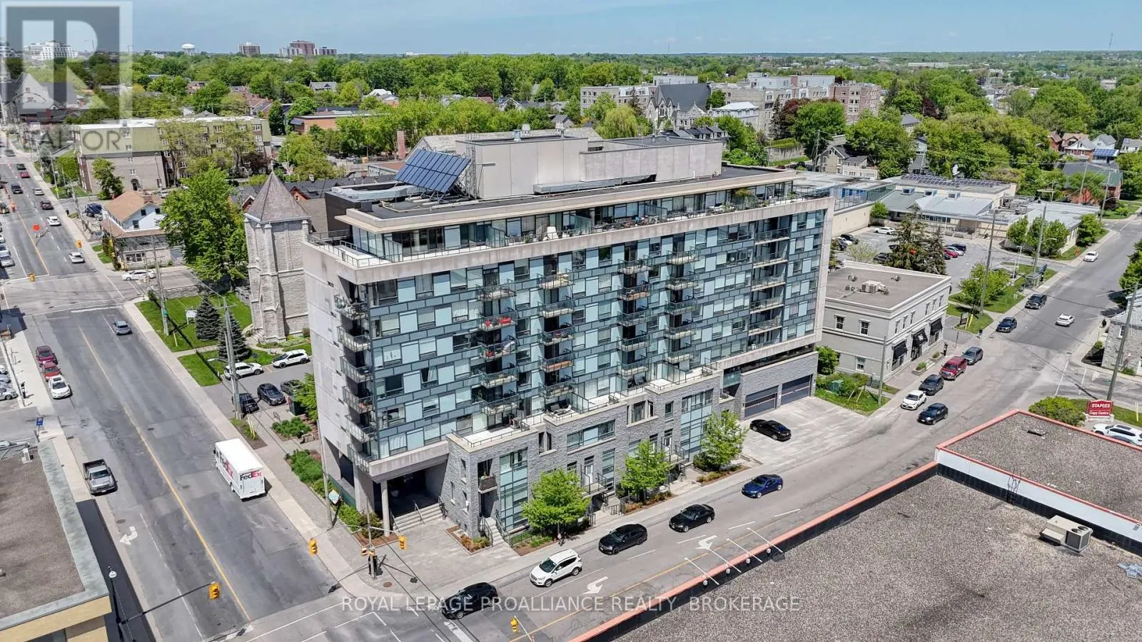 406 - 121 QUEEN STREET, #406