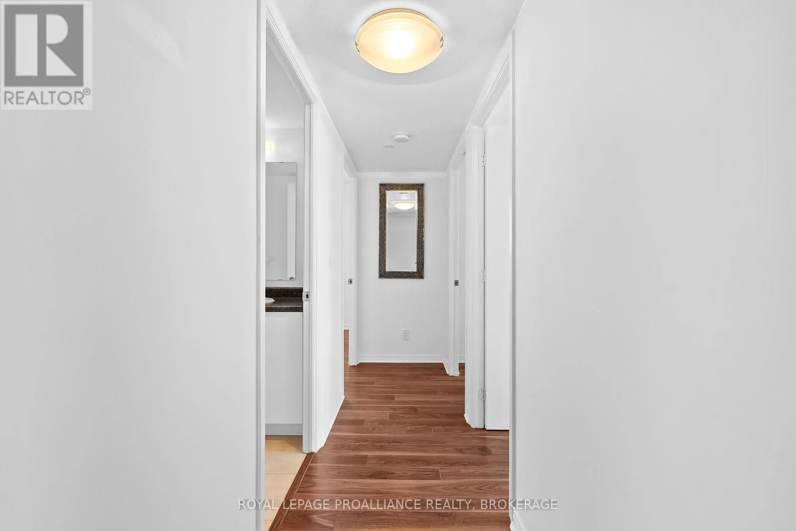 406 - 121 QUEEN STREET, #406