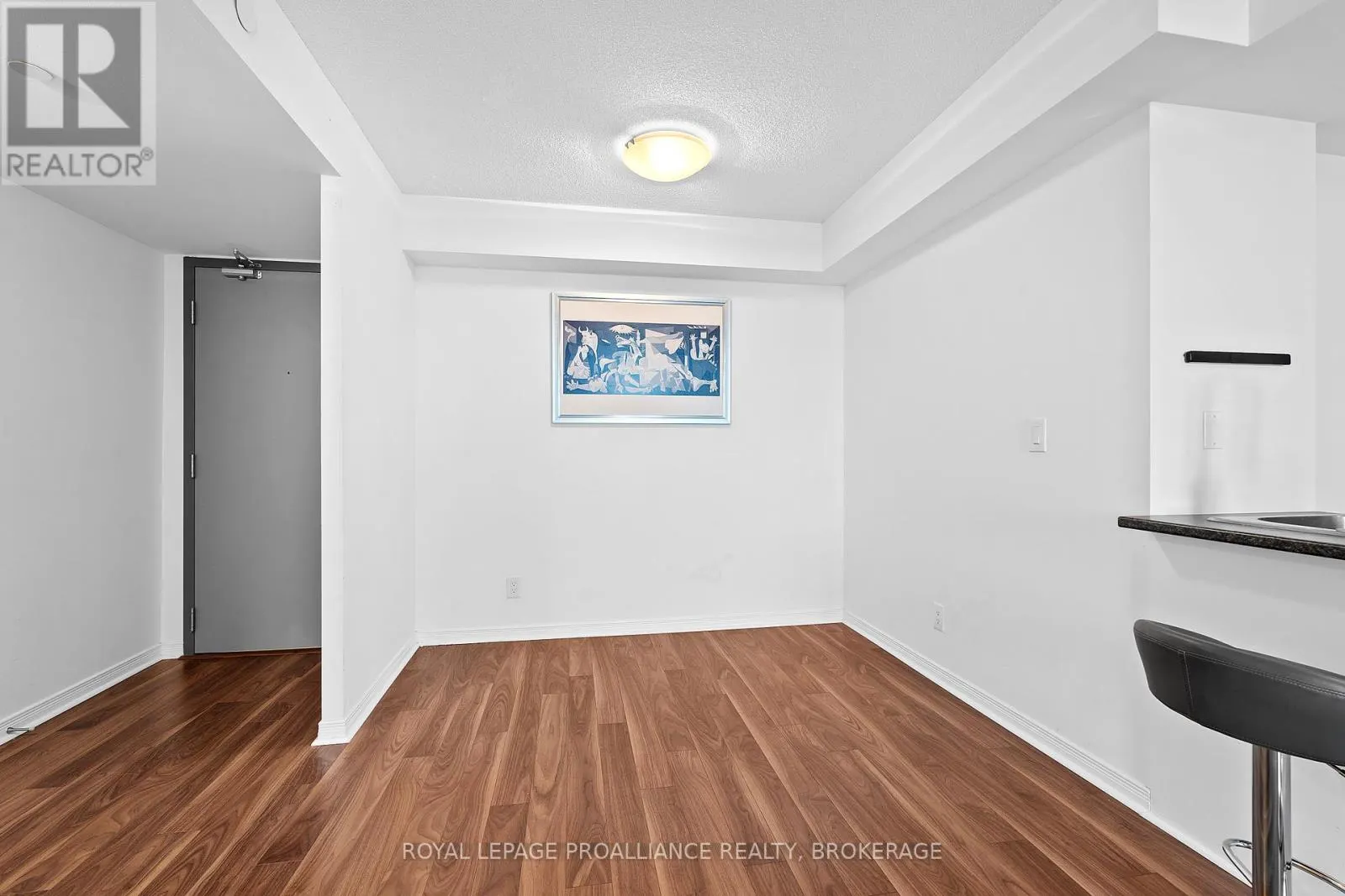 406 - 121 QUEEN STREET, #406