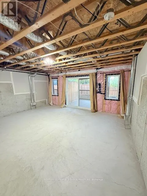 8 WEST MILL STREET