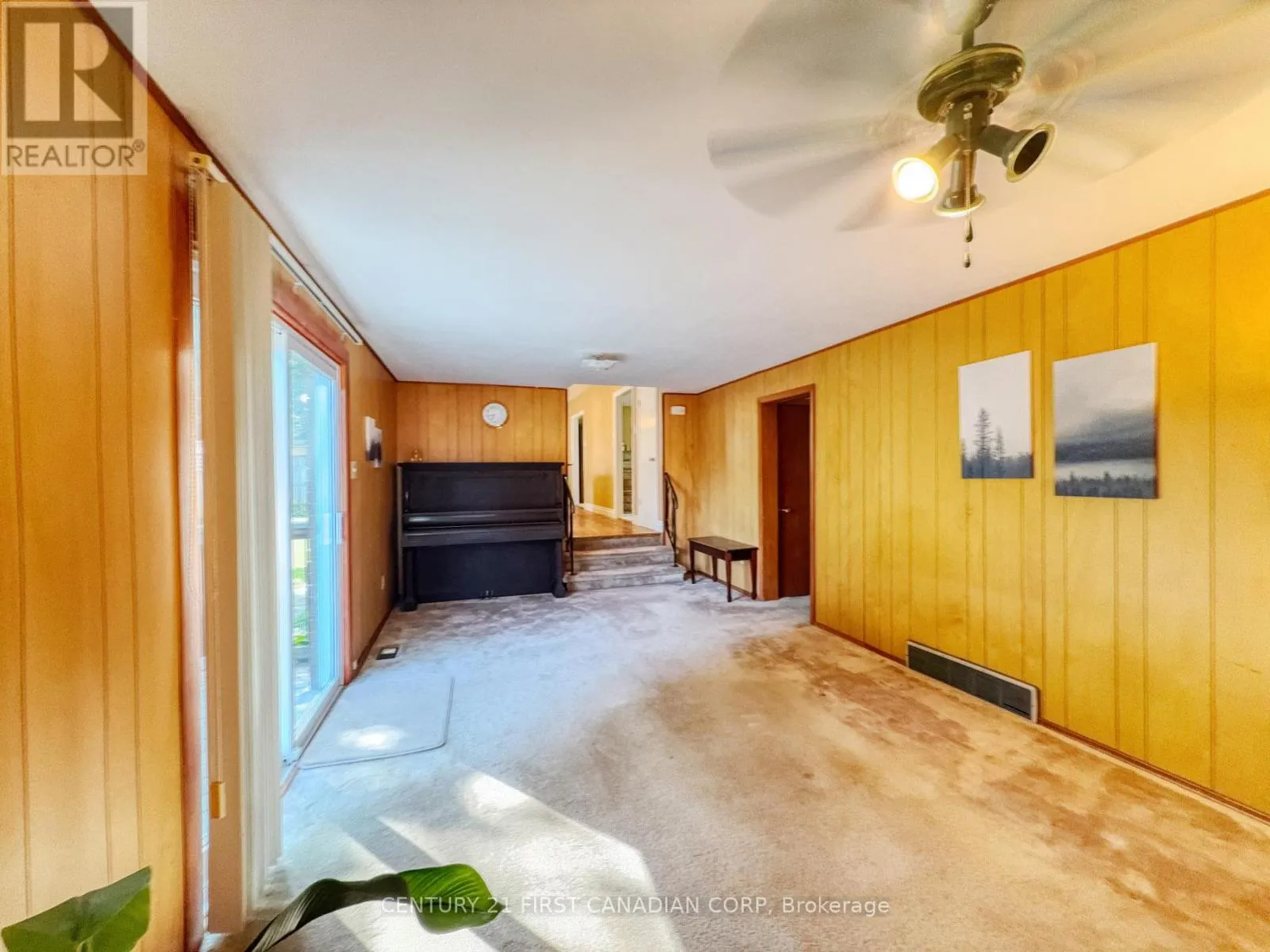 628 VISCOUNT ROAD