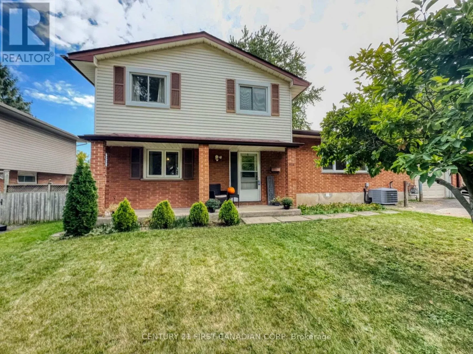 628 VISCOUNT ROAD