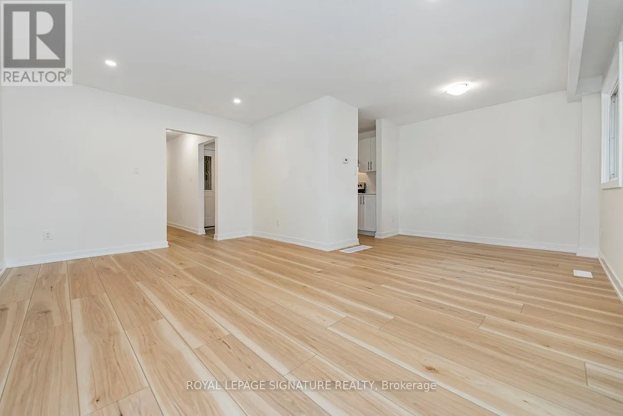 15 - 1444 UPPER OTTAWA STREET