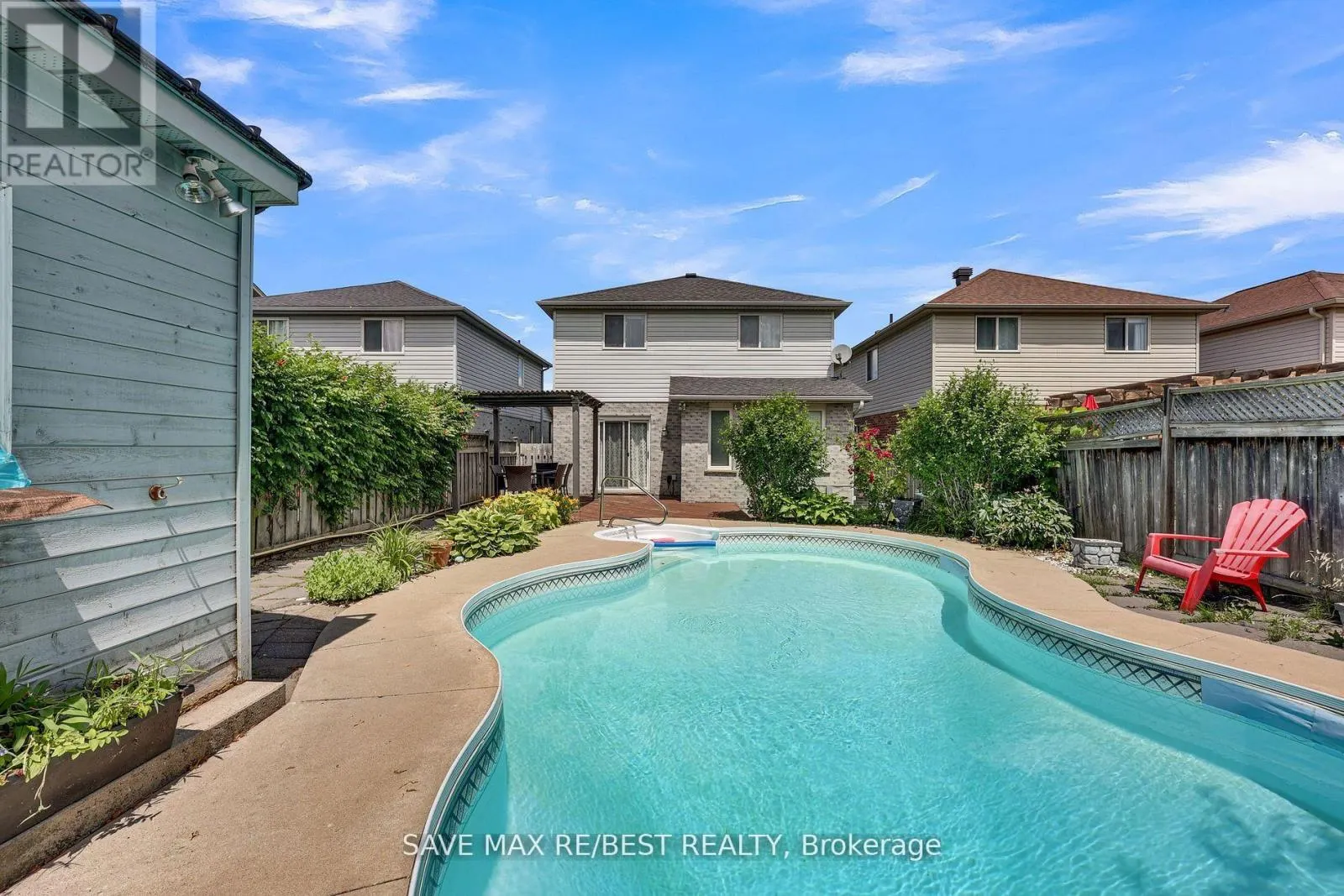 1143 BLACKMAPLE DRIVE