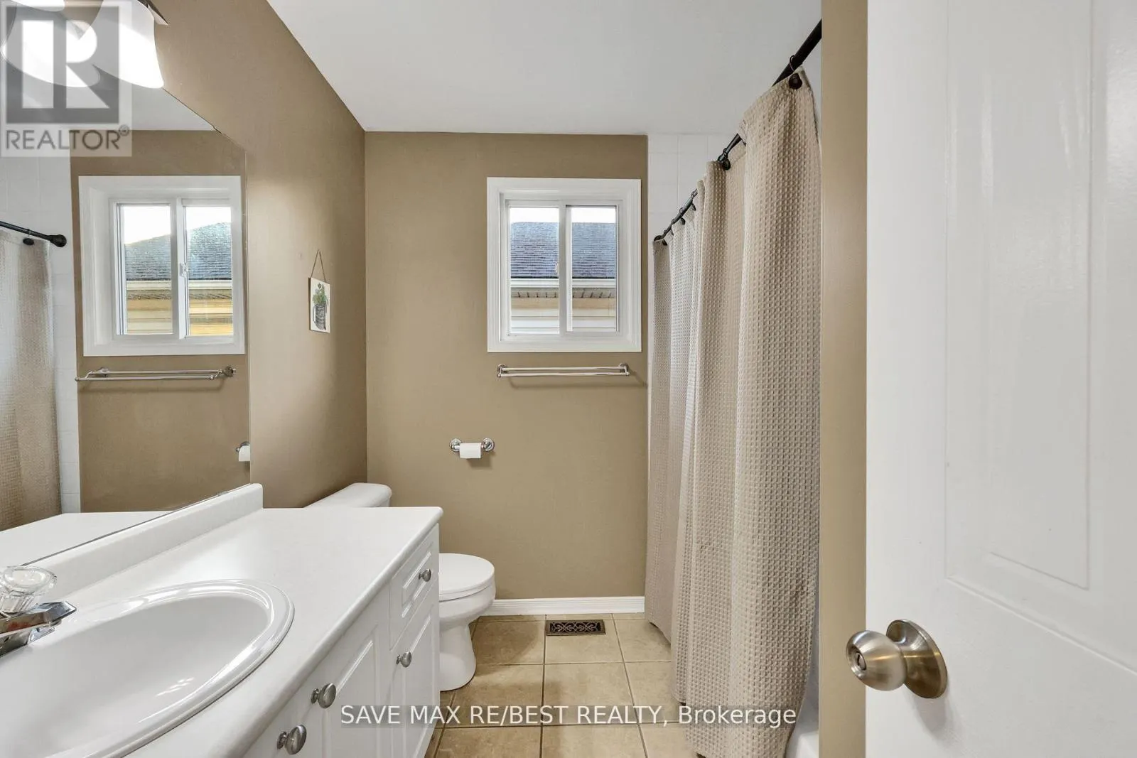 1143 BLACKMAPLE DRIVE
