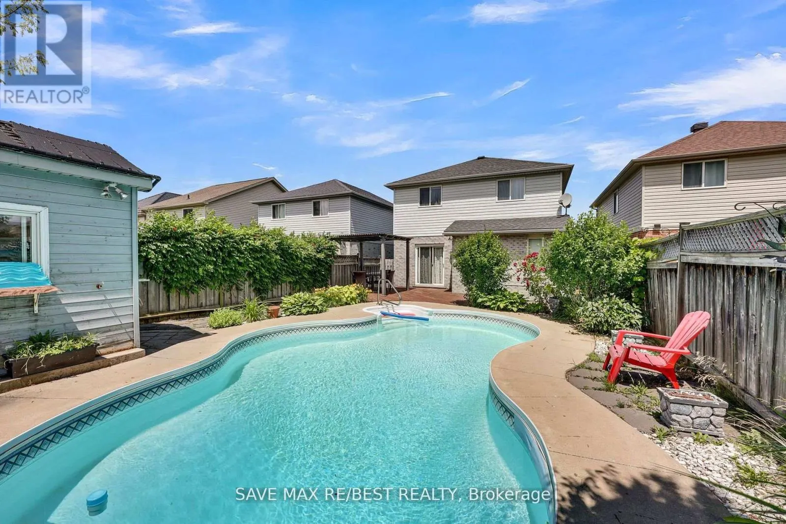 1143 BLACKMAPLE DRIVE