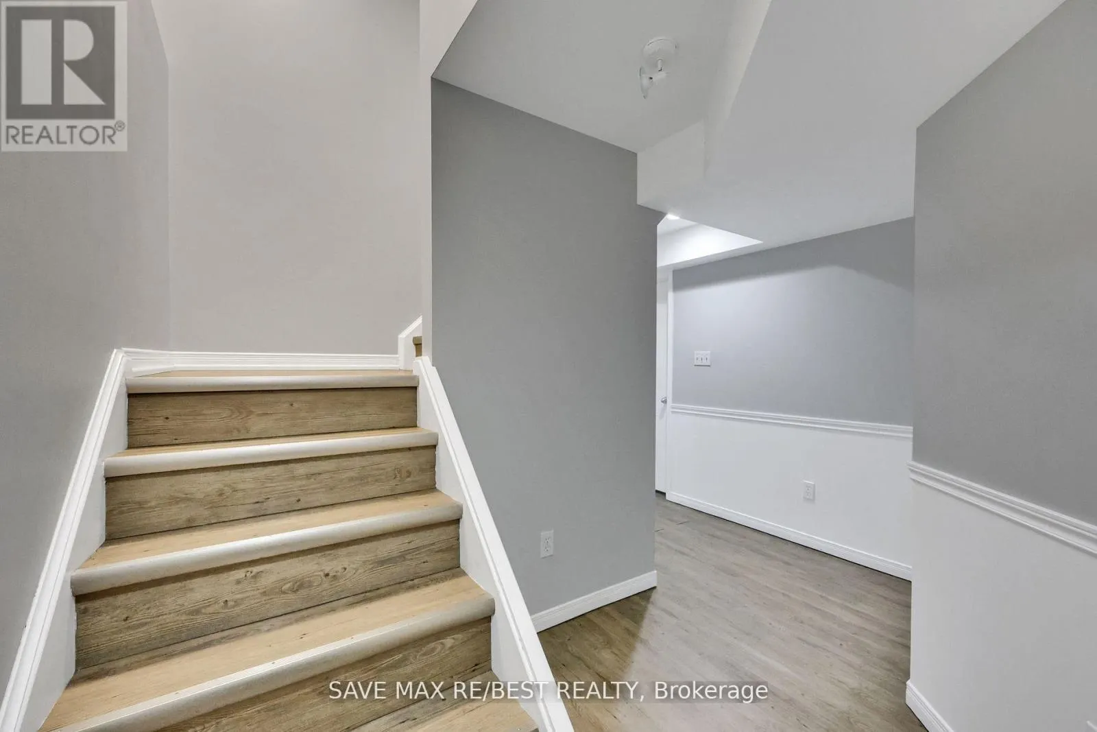 1143 BLACKMAPLE DRIVE