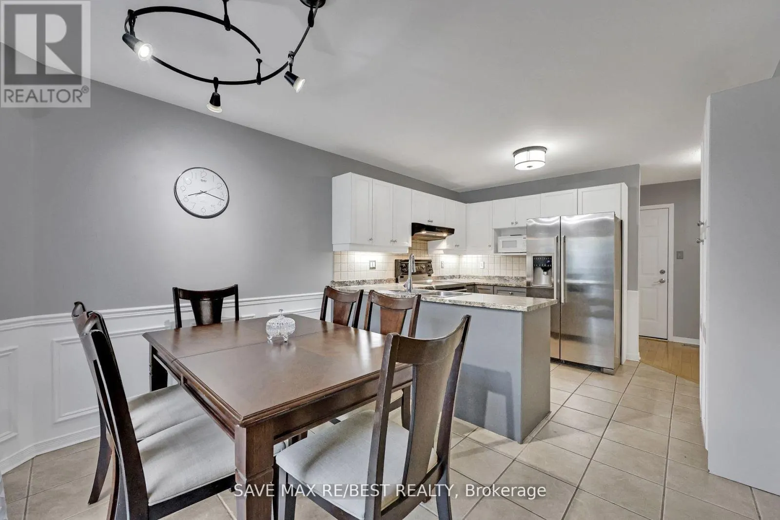 1143 BLACKMAPLE DRIVE
