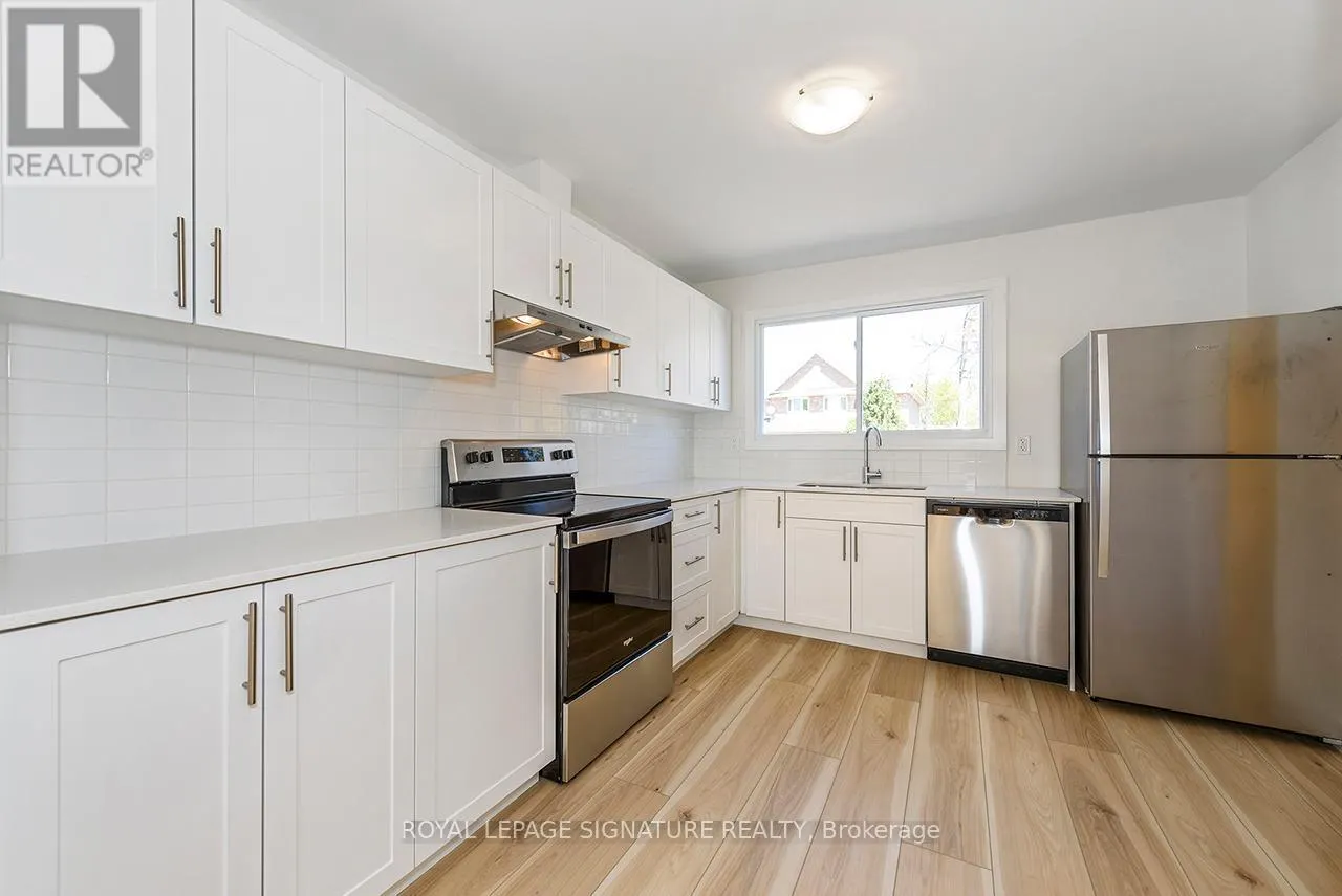 8 - 20 ANNA CAPRI DRIVE