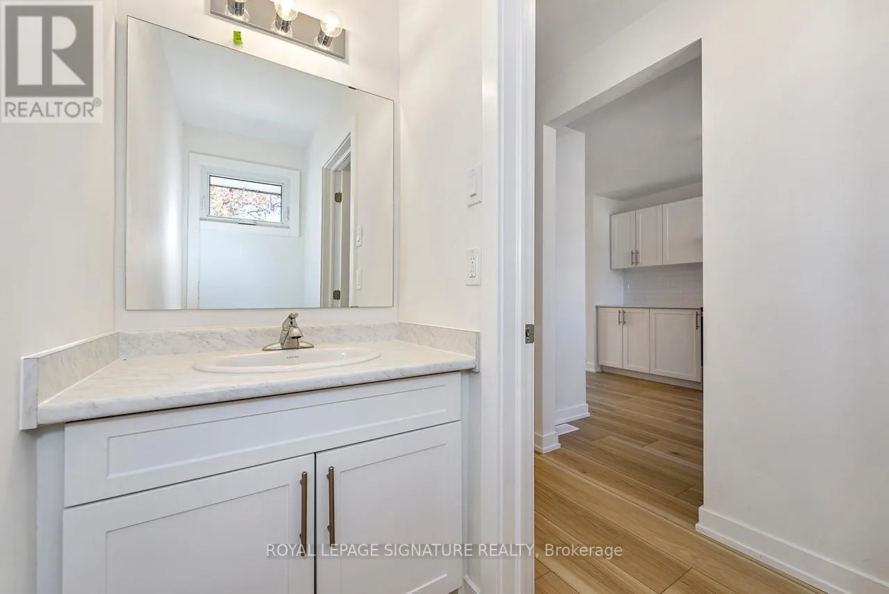 8 - 20 ANNA CAPRI DRIVE