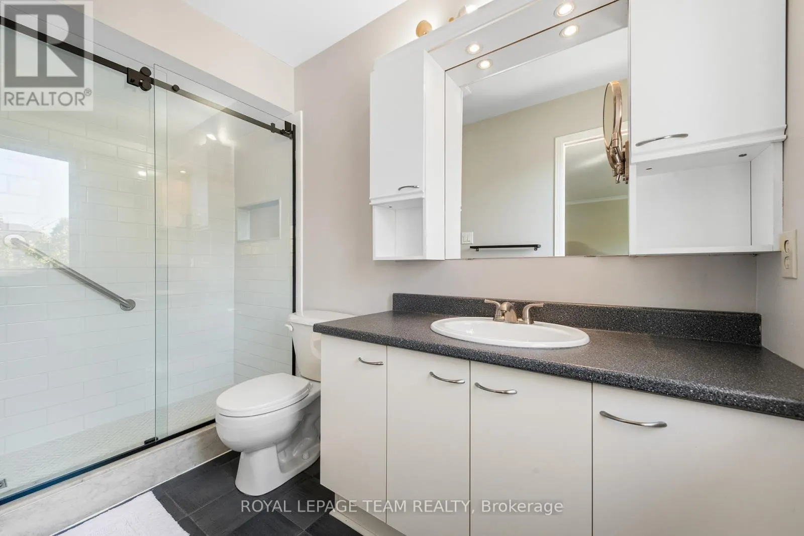 88 WATERTON CRESCENT
