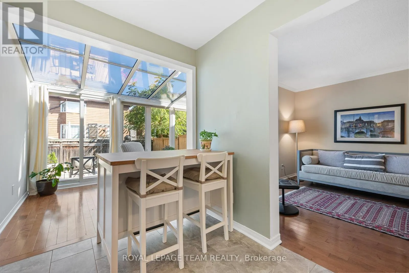88 WATERTON CRESCENT